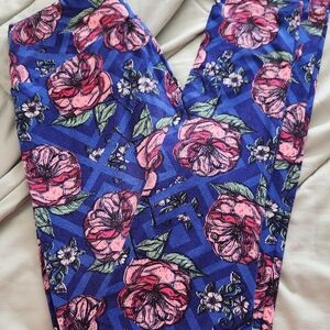 LuLaRoe Blue Leggings with Pink Floral Print